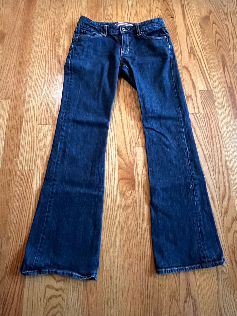 GAP Curvy Low Rise Bootcut Jeans Size 6